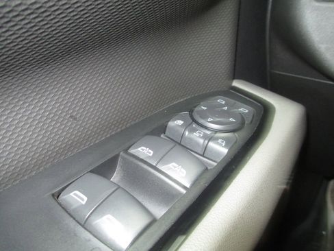 Used 2026 Chevrolet Silverado 2500 ZR2 AWD/4WD image 32