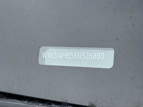 Used 2025 Mercedes-Benz CLA 250 4MATIC image 27