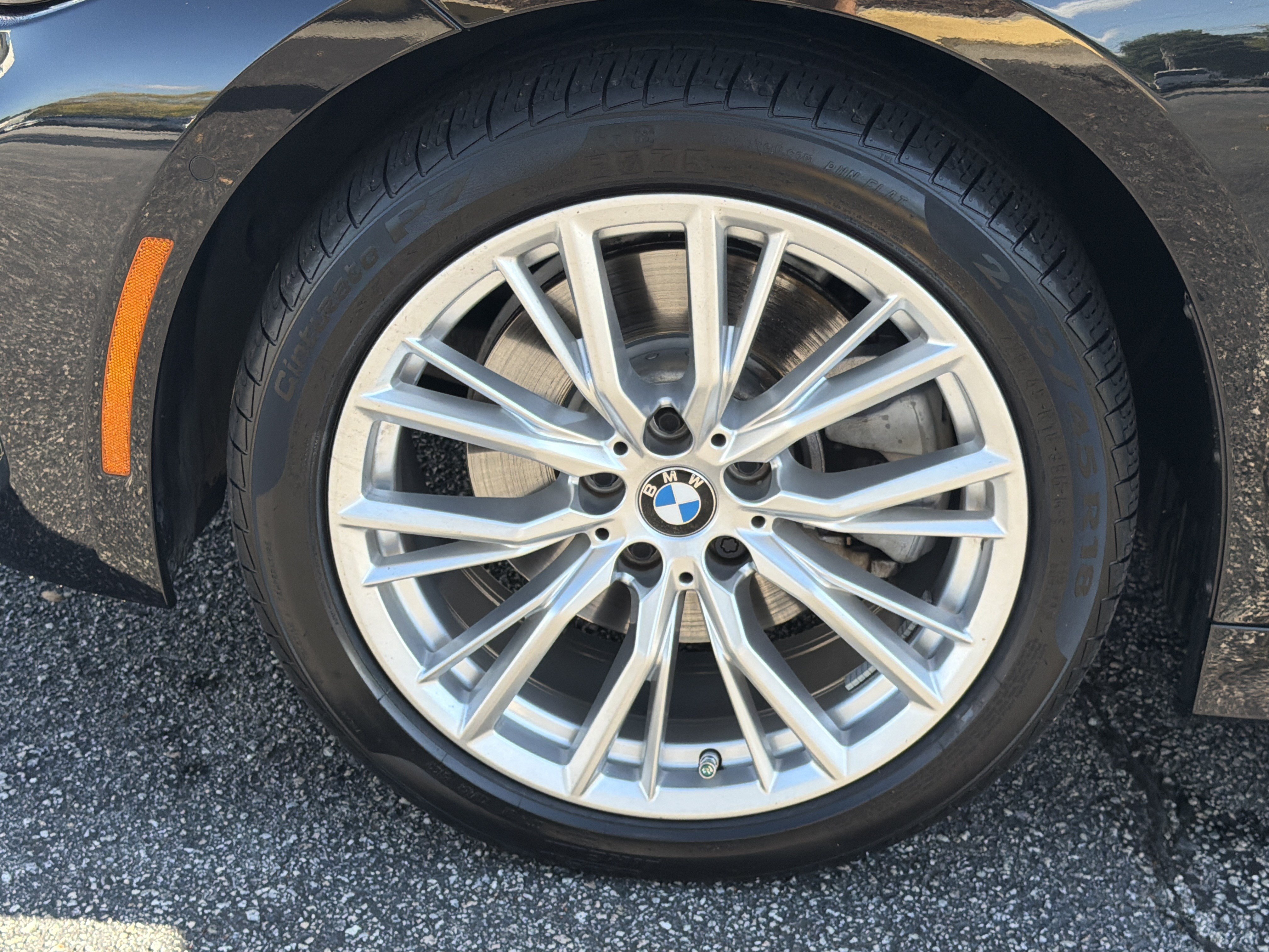 Certified 2024 BMW 330i Sedan w/ Premium Package RWD image 30