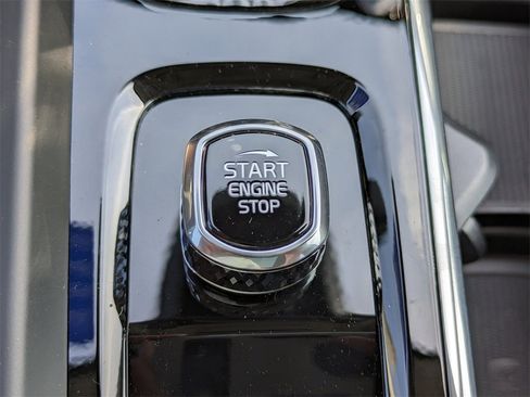 New 2025 Volvo XC60 T8 Plus w/ Protection Package Premier image 27