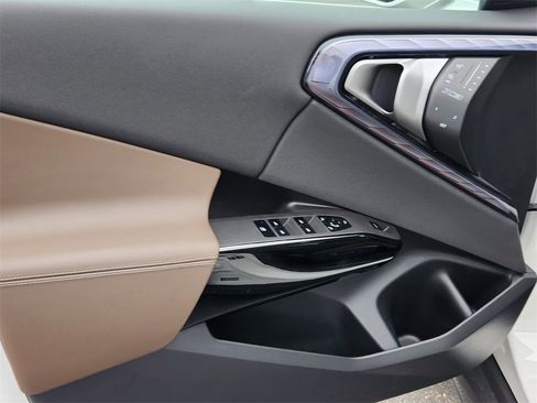 New 2026 BMW X3 xDrive30 w/ Premium Package image 8