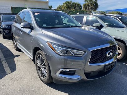 Used 2016 INFINITI QX60 Luxe w/ Deluxe Technology Package