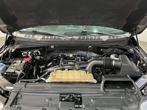 Used 2020 Ford F150 XLT w/ Equipment Group 302A Luxury AWD/4WD image 6