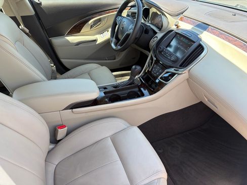 Used 2015 Buick LaCrosse Leather FWD image 33