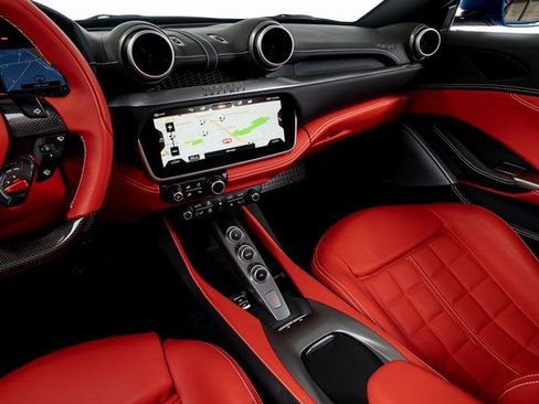 Certified 2019 Ferrari Portofino image 28