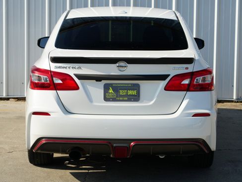 Used 2019 Nissan Sentra NISMO image 45