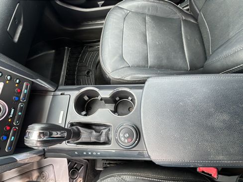 Used 2018 Ford Explorer Limited AWD/4WD image 17