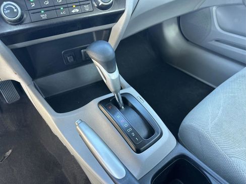 Used 2012 Honda Civic LX image 15