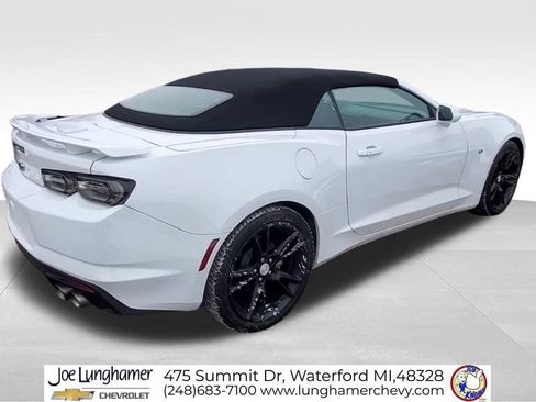 Certified 2024 Chevrolet Camaro LT w/ RS Package image 9