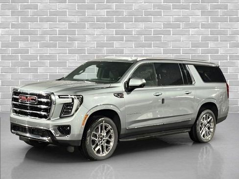 New 2026 GMC Yukon XL Elevation w/ Elevation Premium Package AWD/4WD image 3