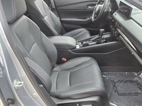 Used 2025 Honda Accord Sport image 17