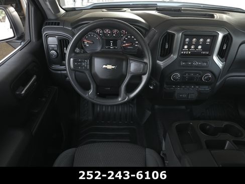 Used 2025 Chevrolet Silverado 1500 W/T RWD image 11