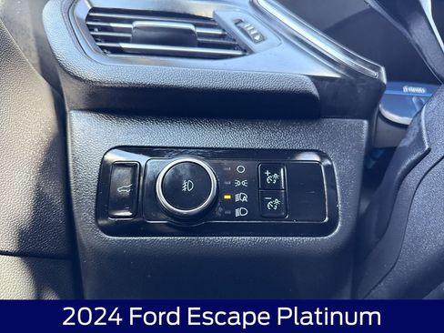 Used 2024 Ford Escape Platinum AWD/4WD image 25