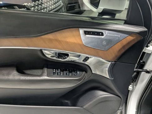 Used 2017 Volvo XC90 T8 Excellence image 21