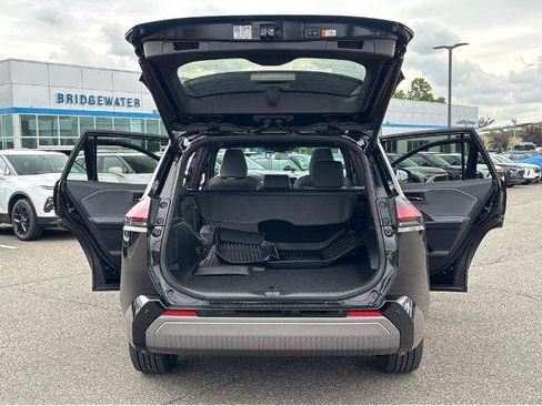 Used 2026 Toyota RAV4 XSE w/ Panoramic Sun Roof Package AWD/4WD image 13