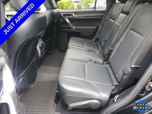 Used 2023 Lexus GX 460 Luxury w/ Accessory Package AWD/4WD image 10