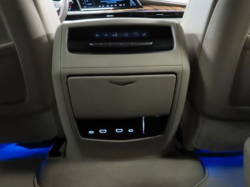 Certified 2023 Cadillac Escalade Premium Luxury Platinum image 25