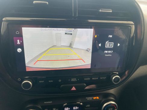 Used 2023 Kia Soul S FWD image 38