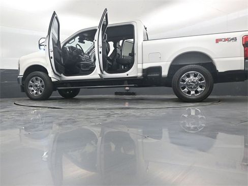 Used 2024 Ford F250 Lariat w/ Lariat Ultimate Package image 52