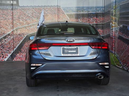 Used 2021 Kia Forte LXS image 6