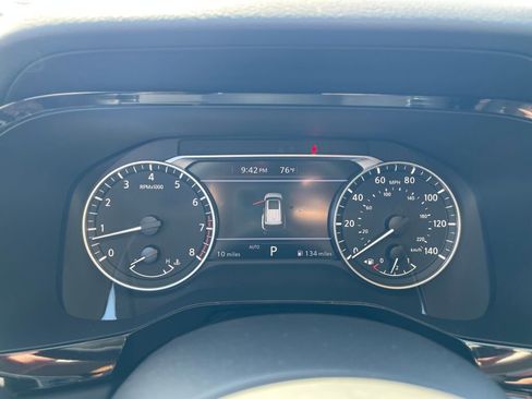 New 2025 Nissan Pathfinder SV w/ Black Appearance Package image 13