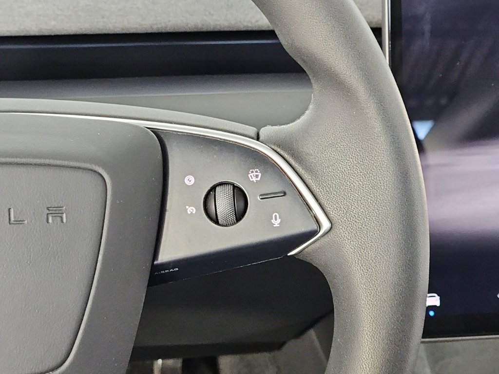Used 2025 Tesla Model 3 Long Range RWD image 28