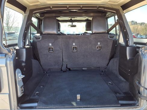 Used 2019 Jeep Wrangler Unlimited Sport S image 6