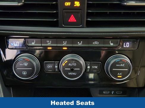 Used 2020 Volkswagen Jetta SE FWD image 16