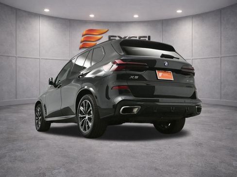 Used 2024 BMW X5 xDrive40i w/ M Sport Package AWD/4WD image 56