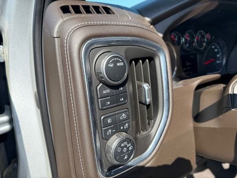 Used 2022 Chevrolet Silverado 2500 LT w/ All Star Edition image 16