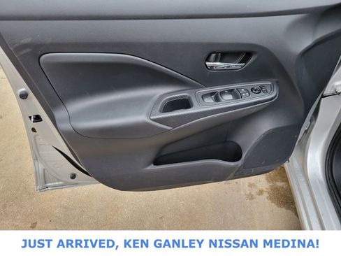 Certified 2025 Nissan Versa SV image 14