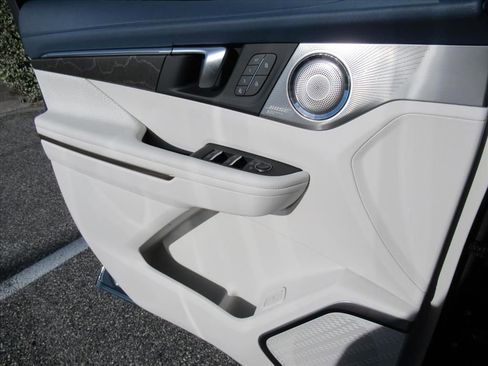 New 2026 Buick Enclave Avenir w/ Super Cruise Package image 29