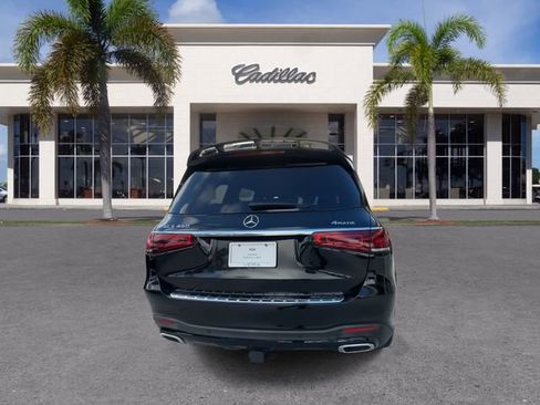 Used 2022 Mercedes-Benz GLS 450 4MATIC image 13