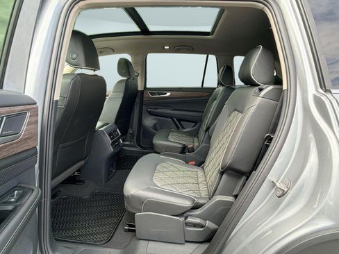 New 2026 Volkswagen Atlas SEL Premium R-Line AWD/4WD image 14