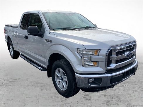 Used 2016 Ford F150 XLT w/ Equipment Group 301A Mid image 8