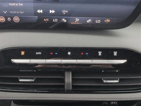 New 2026 Buick Enclave Preferred image 9