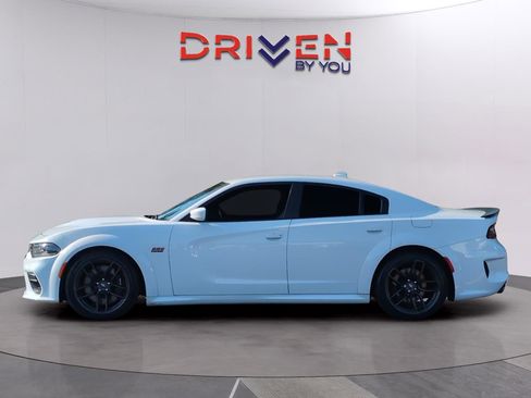 Used 2022 Dodge Charger Scat Pack image 2