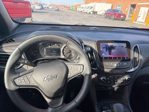 Used 2023 Chevrolet Equinox RS image 12