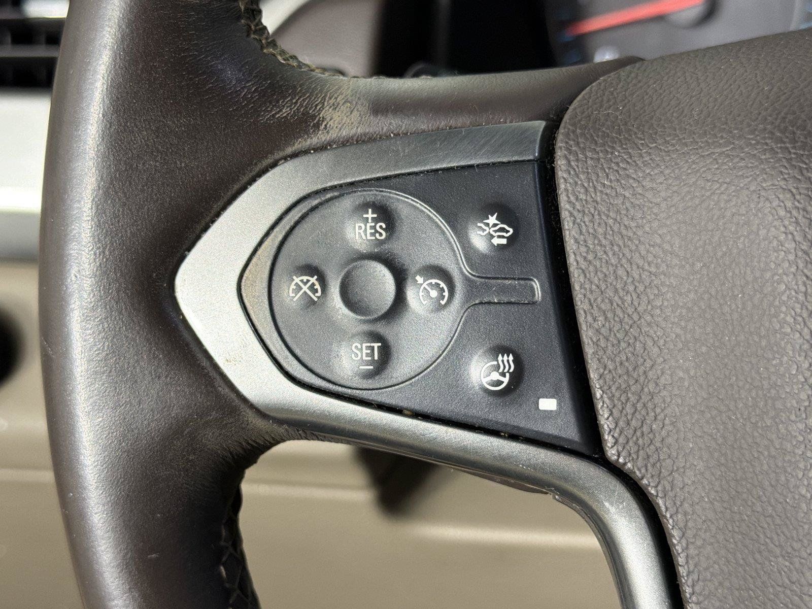 Used 2015 Chevrolet Tahoe LTZ RWD image 27