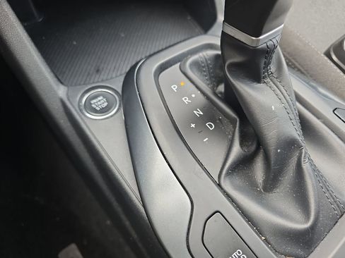 Used 2025 Kia K4 FWD image 18