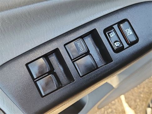 Used 2013 Toyota Tacoma PreRunner w/ Convenience Pkg image 19