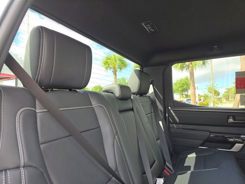 New 2026 Toyota Tundra Limited AWD/4WD image 18