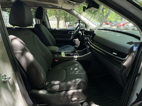 New 2026 Kia Carnival SX Prestige FWD image 42