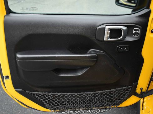 Used 2020 Jeep Wrangler Unlimited Rubicon image 27