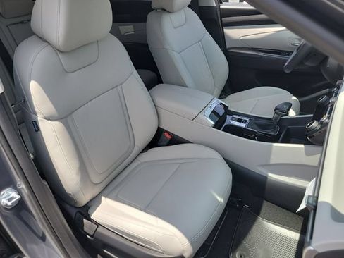 New 2026 Hyundai Tucson SEL Plus FWD image 24