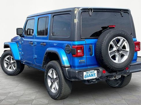 Used 2021 Jeep Wrangler Unlimited Sahara AWD/4WD image 4