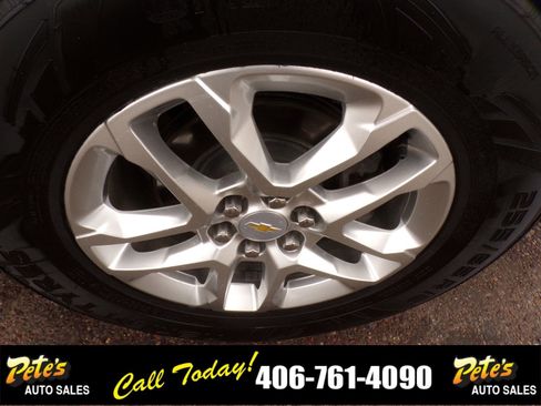 Used 2019 Chevrolet Traverse LS image 13