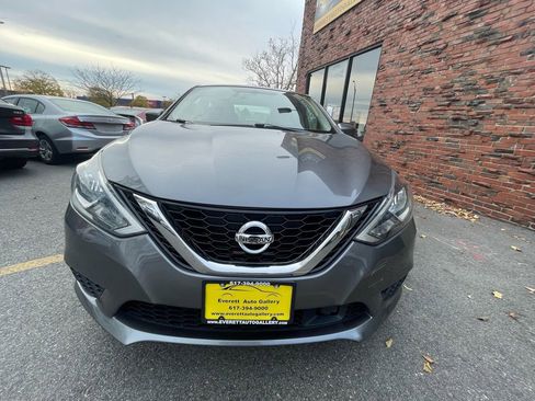 Used 2019 Nissan Sentra SV w/ Special Edition Package image 9