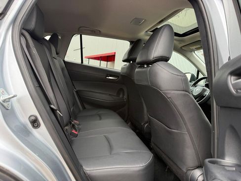 Used 2023 Toyota Corolla Cross XLE w/ Convenience Package FWD image 13