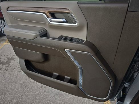 Used 2024 Chevrolet Silverado 3500 LT w/ Texas Edition image 25